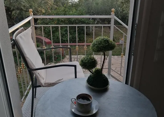 κτημα παυλομπεη Olive & Sea Apartamento Verga Kalamata